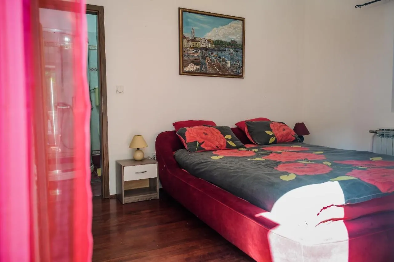 Apartment And Room Tacy أوباتيا